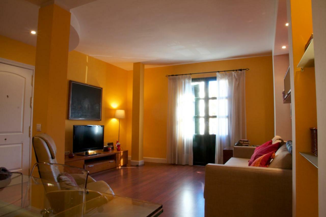 Apartamento San Benito C Sevilha Exterior foto