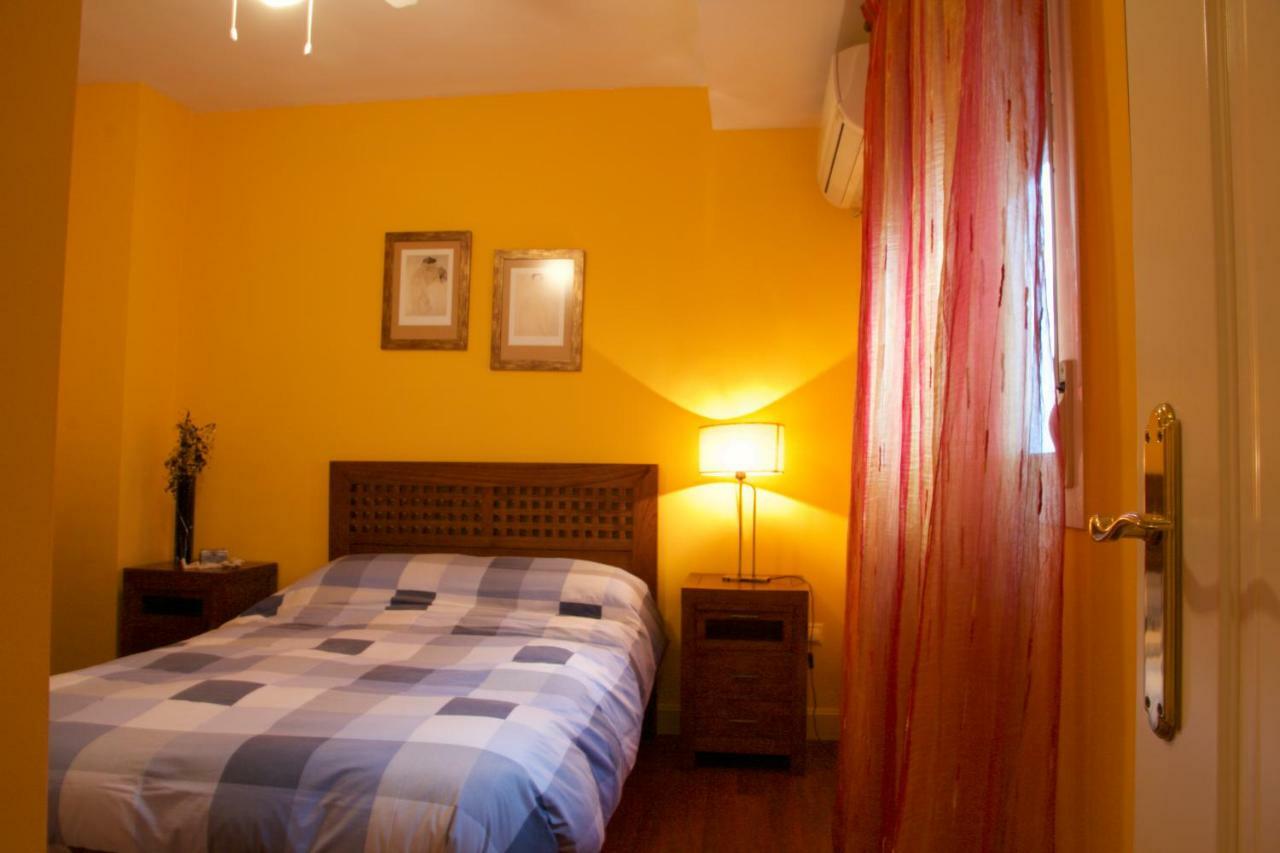 Apartamento San Benito C Sevilha Exterior foto
