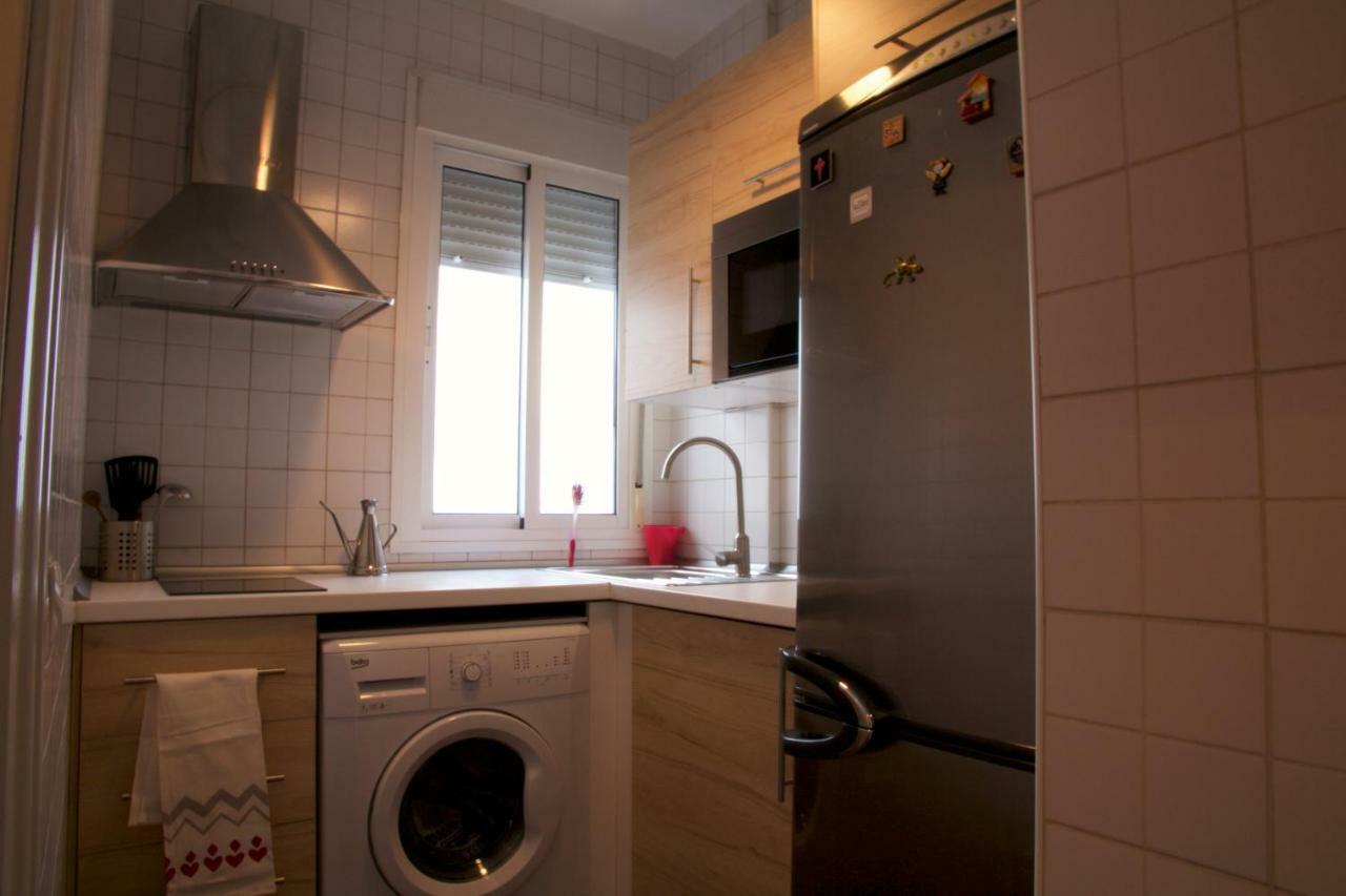 Apartamento San Benito C Sevilha Exterior foto